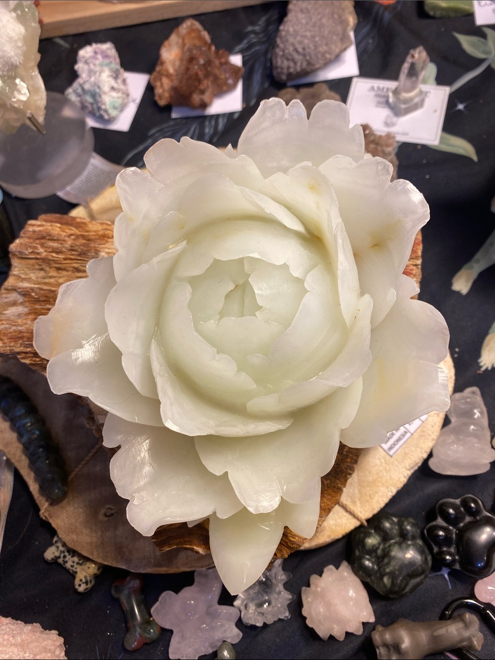 Onyx peony flower hand carved
